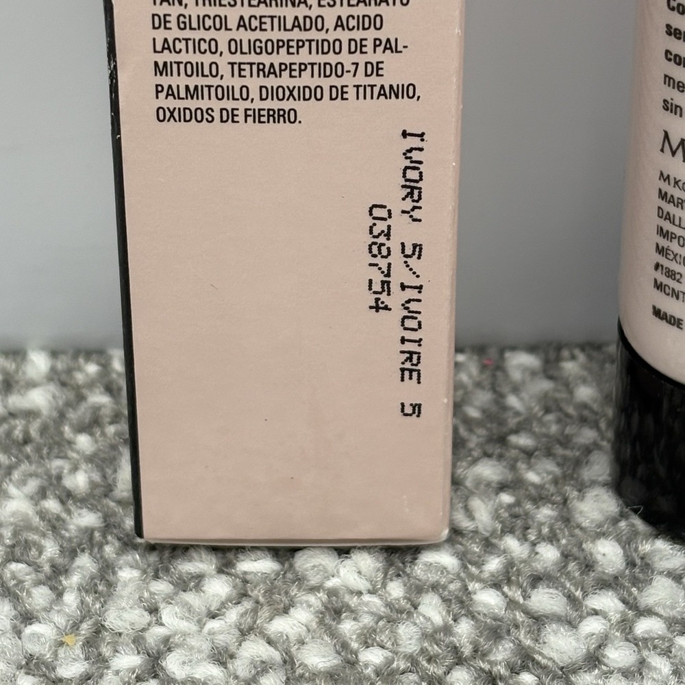 Mary Kay Timewise Foundation Matte Wear New In Box‎ Combination To Oily Ivory 5 - Picture 7 of 8